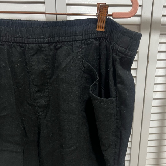 Old Navy High-Waisted Cropped Linen-Blend Pants for Women - Picture 3 of 7